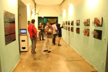 03.2013. II Exposição fotográfica do PFC (Pernambuco Foto Clube). Tema: Inclusão Digital, Cultura e Comunidade. Local: Centro Tecnológico de Cultura Digital (Nascedouro de Peixinhos), Olinda - PE.